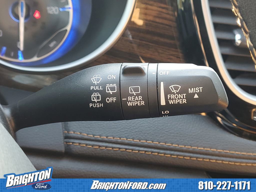 Used 2021 Chrysler Pacifica Pinnacle AWD/4WD image 25