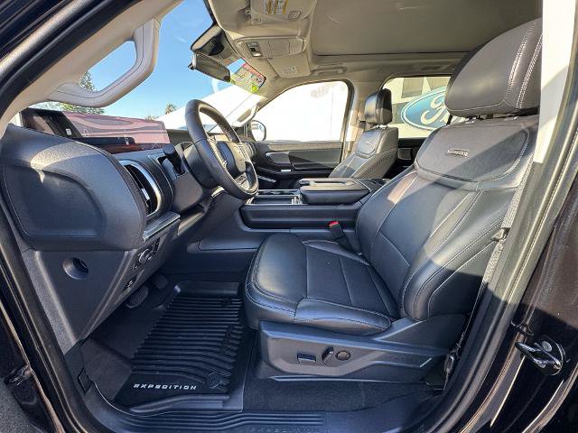 Certified 2025 Ford Expedition Max Platinum w/ Driver's Package AWD/4WD image 11