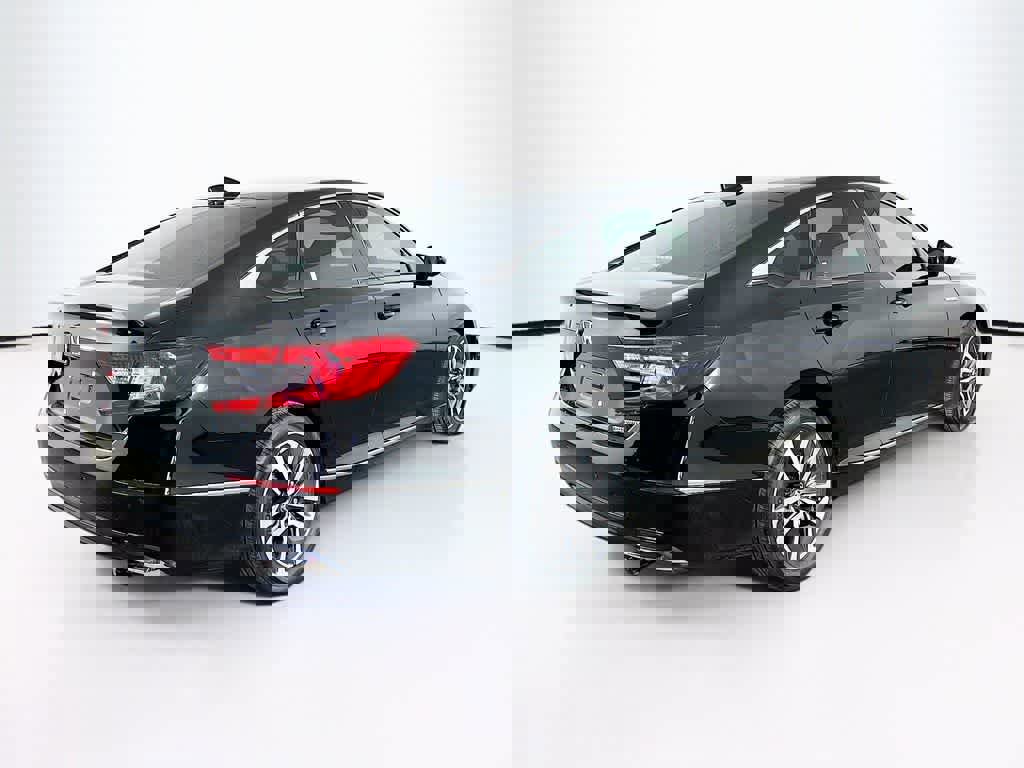 Used 2022 Honda Accord EX-L image 5
