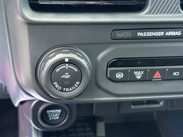 Certified 2025 Ford Maverick Lobo AWD/4WD image 26