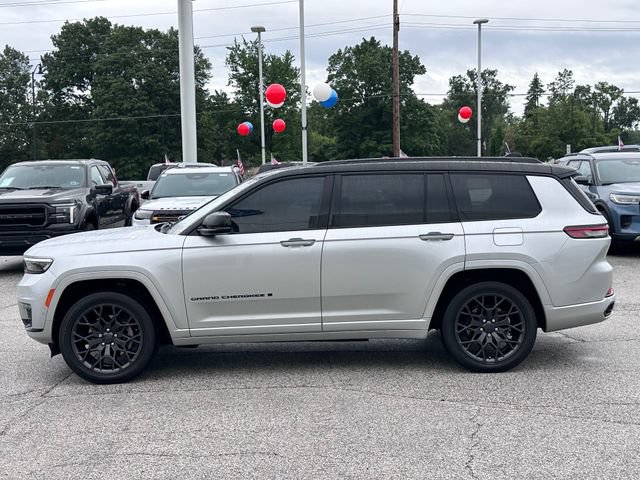 Used 2025 Jeep Grand Cherokee L Summit AWD/4WD image 4