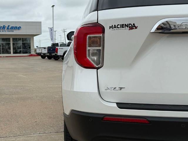 Certified 2024 Ford Explorer XLT RWD image 32