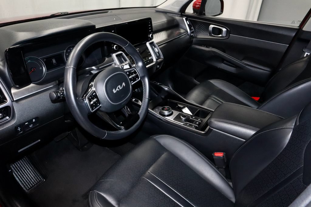Used 2023 Kia Sorento EX AWD/4WD image 26