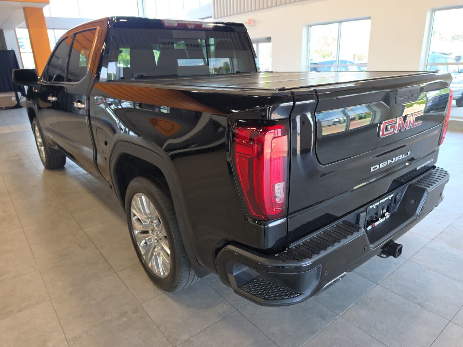 Used 2020 GMC Sierra 1500 Denali w/ Denali Ultimate Package AWD/4WD image 11