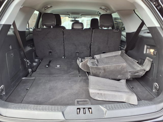 Certified 2024 Ford Explorer XLT w/ Equipment Group 202A image 23