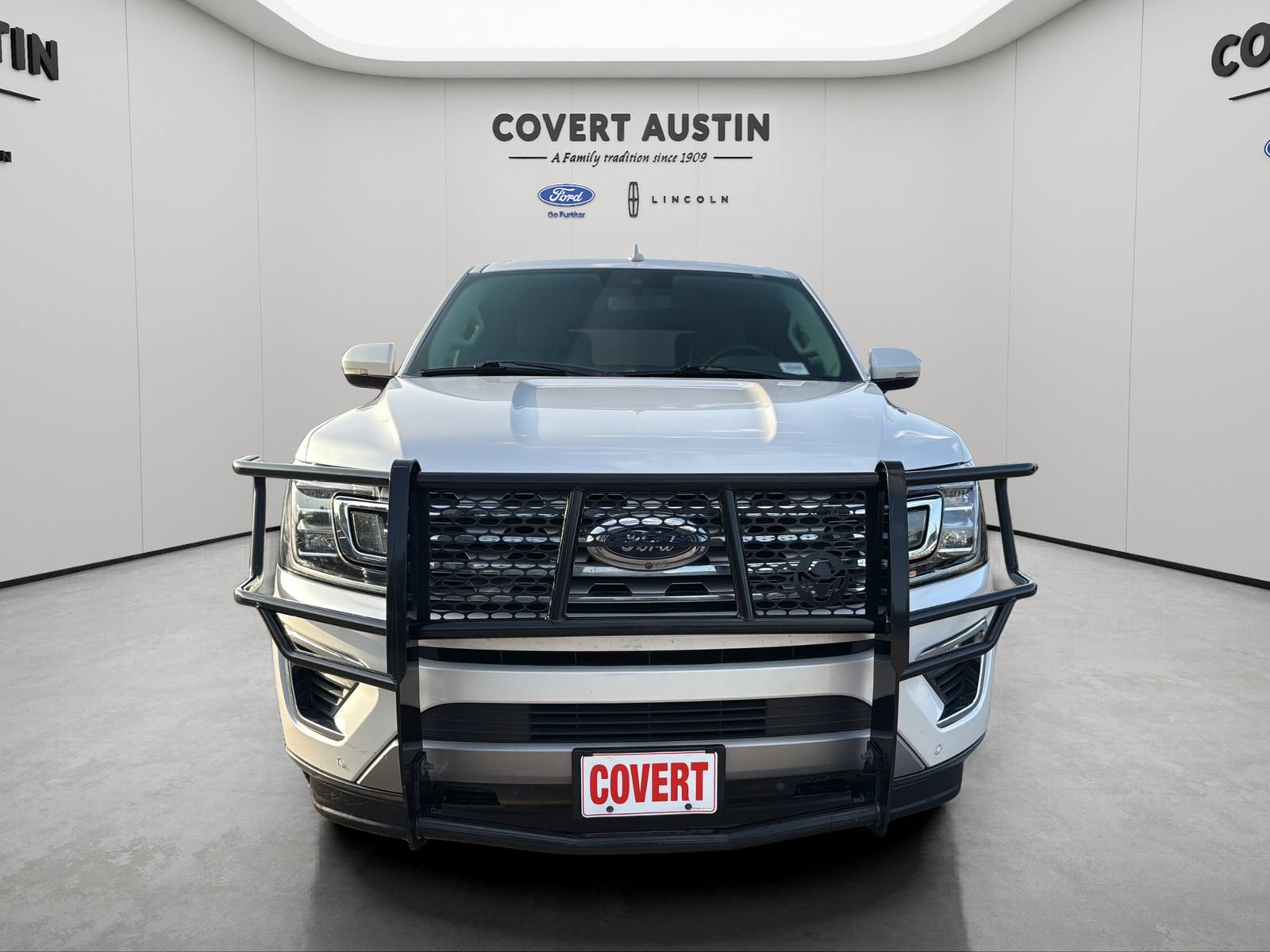 Certified 2019 Ford Expedition Limited w/ Equipment Group 302A RWD image 9