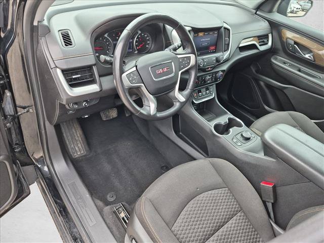 Used 2019 GMC Terrain SLE w/ Driver Convenience Package FWD image 10