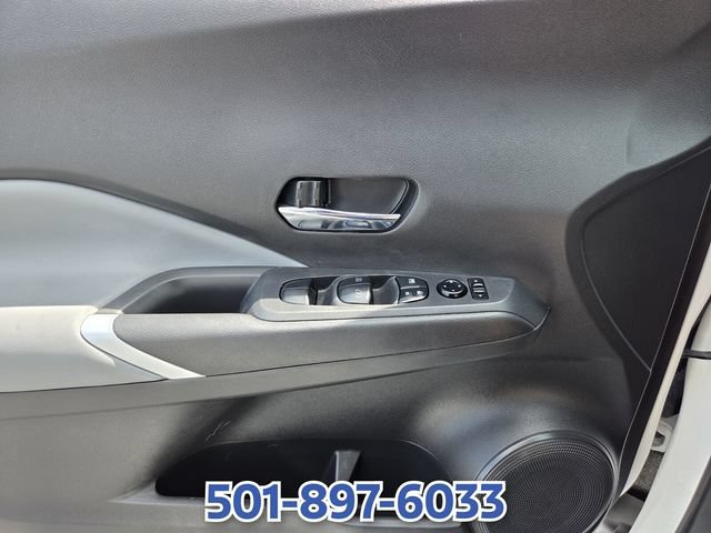 Used 2024 Nissan Kicks SR w/ SR Premium Package FWD image 25