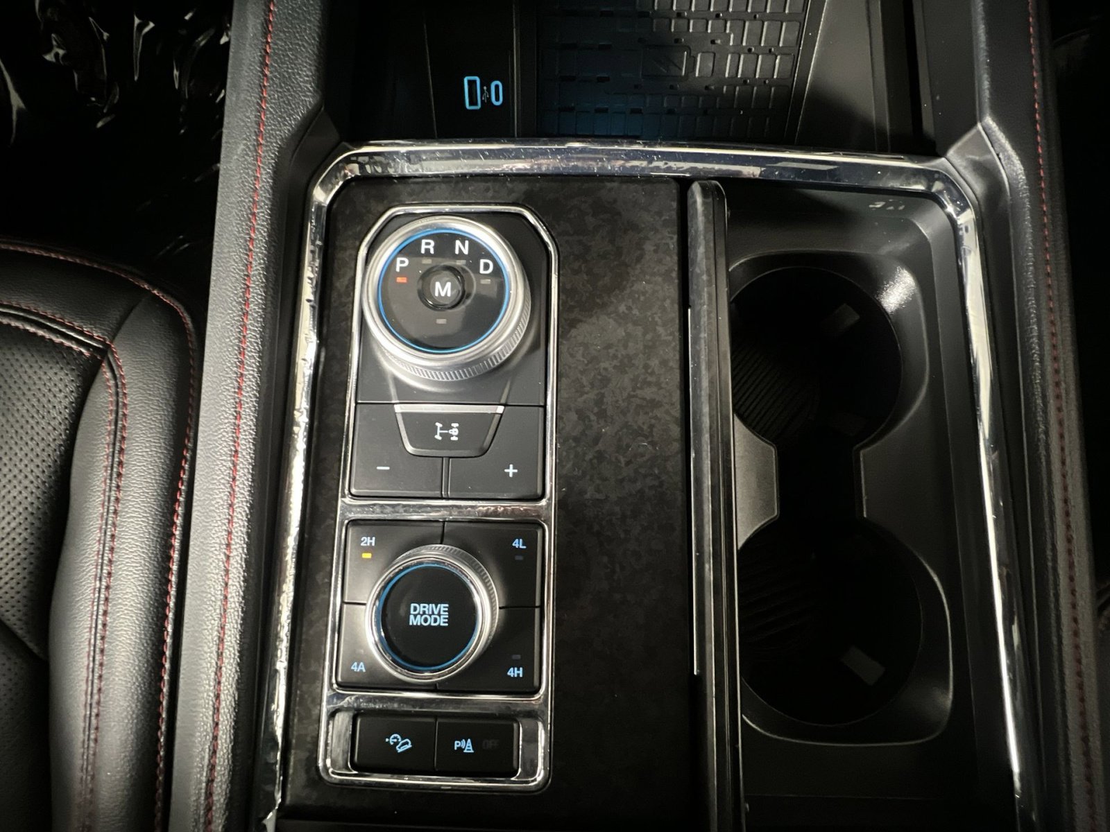 Certified 2022 Ford Expedition Limited image 22