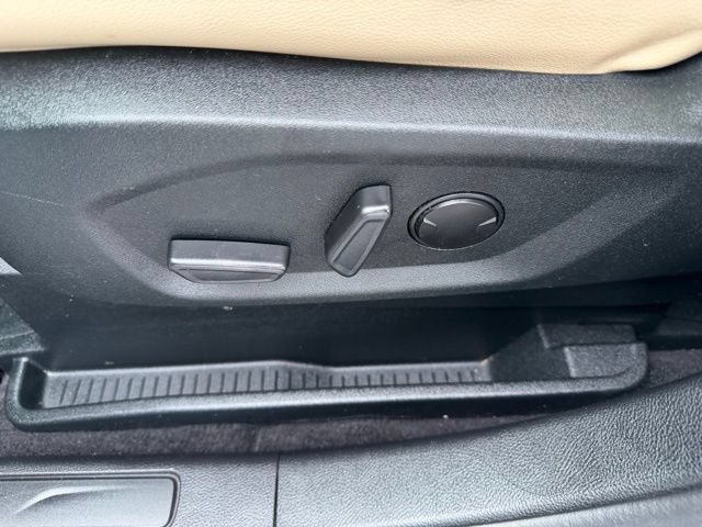 Certified 2022 Ford Edge SEL AWD/4WD image 9