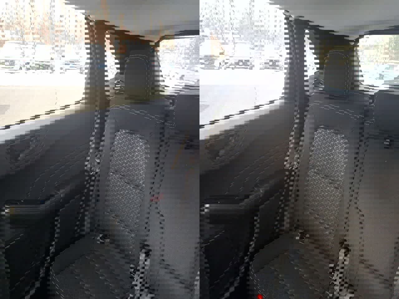 Certified 2025 Ford Escape Active image 12