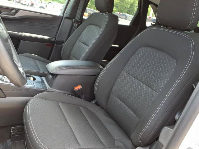 Certified 2025 Ford Escape Active AWD/4WD image 11