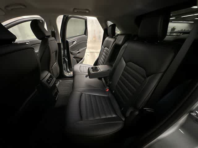 Certified 2024 Ford Edge SEL w/ Convenience Package AWD/4WD image 18