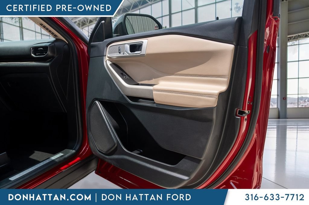 Certified 2023 Ford Explorer Limited AWD/4WD image 28