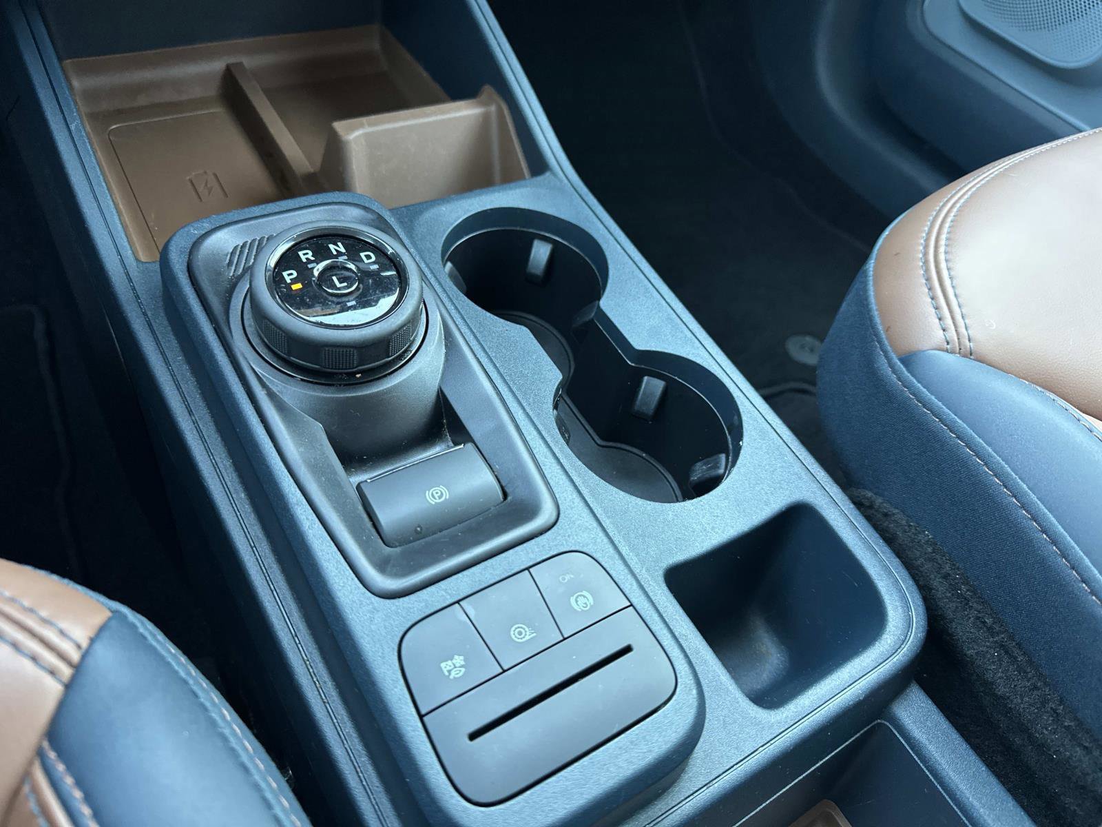 Certified 2024 Ford Maverick Lariat image 19