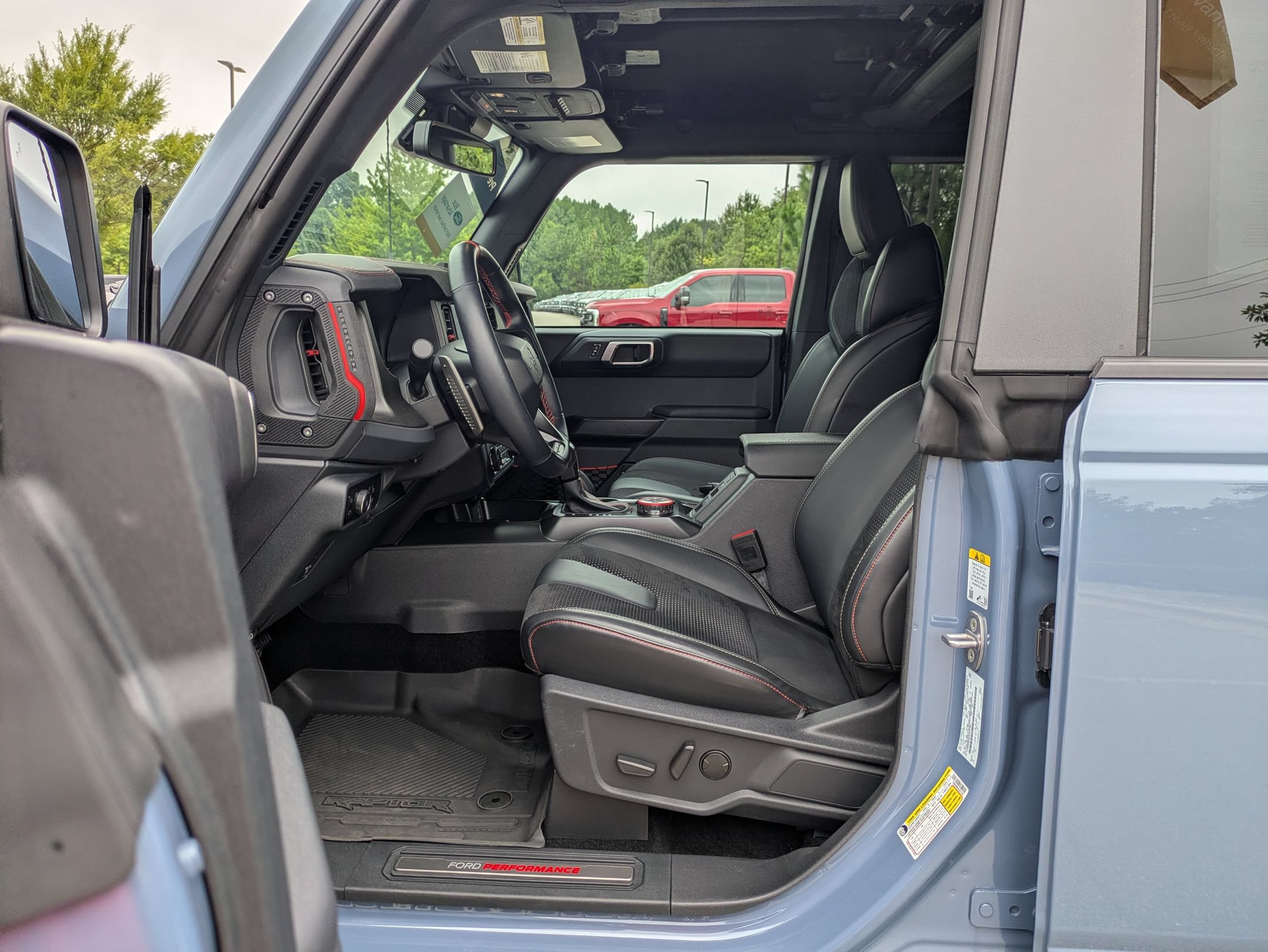 Certified 2025 Ford Bronco Raptor AWD/4WD image 12