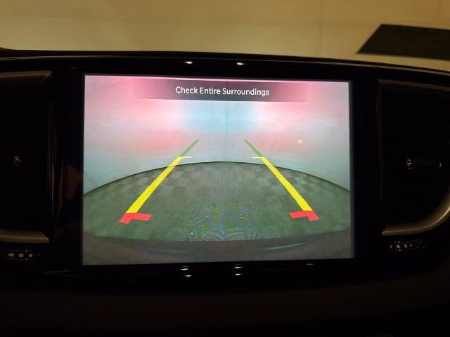 Used 2025 Chrysler Pacifica Select FWD image 27
