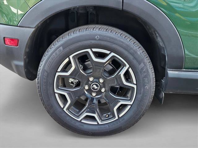 Certified 2025 Ford Bronco Sport Outer Banks w/ Outer Banks Tech Package+ AWD/4WD image 18