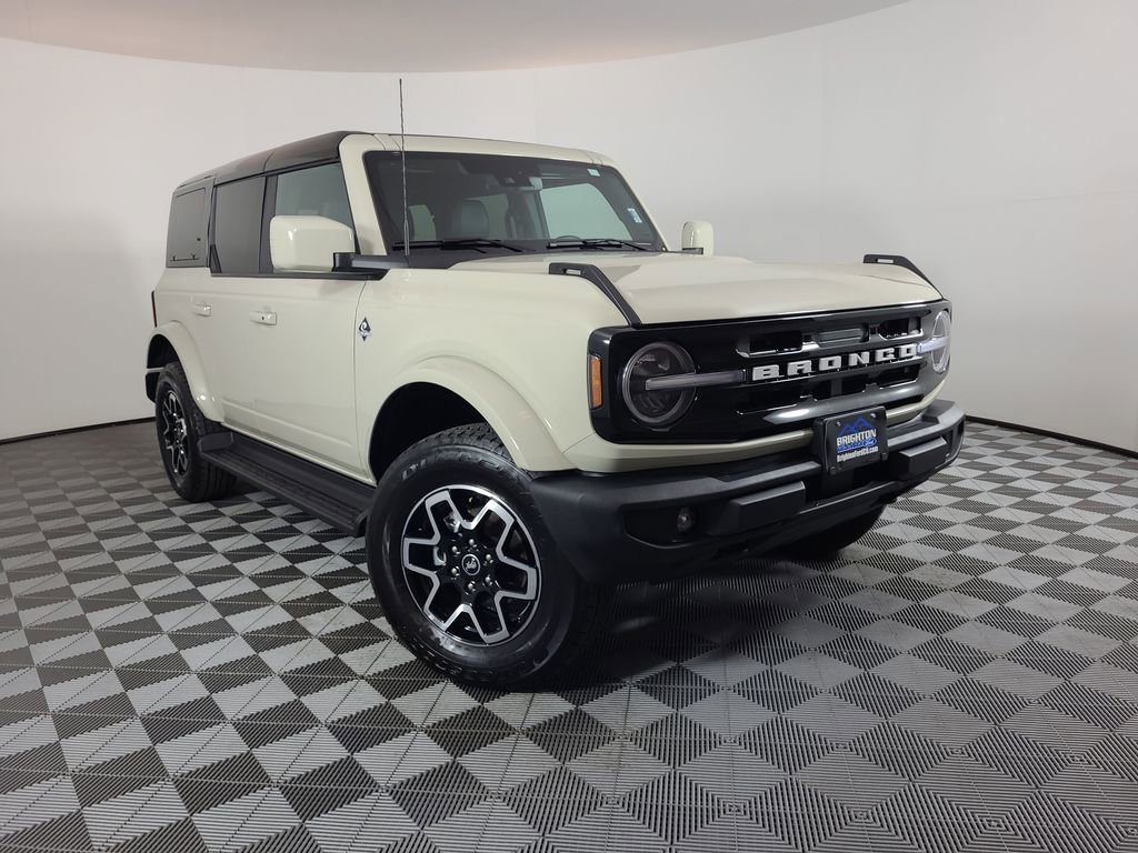 Certified 2025 Ford Bronco Outer Banks