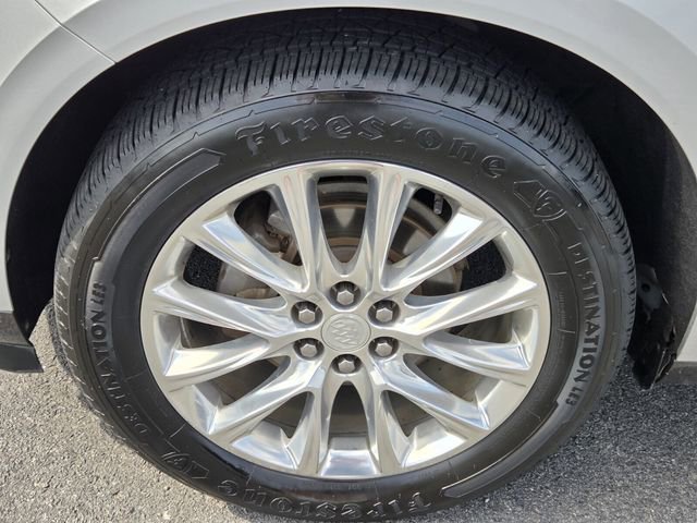 Used 2020 Buick Enclave Premium w/ Sun and Sites Package FWD image 18
