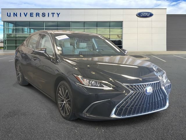 Used 2022 Lexus ES 300h w/ Premium Package image 7