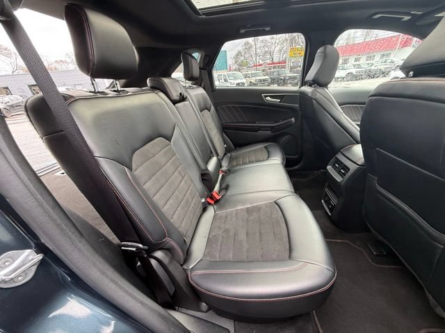 Certified 2023 Ford Edge ST-Line AWD/4WD image 17
