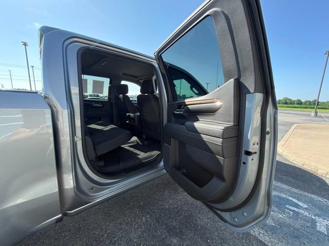 Used 2023 Chevrolet Silverado 1500 RST w/ Protection Package AWD/4WD image 18