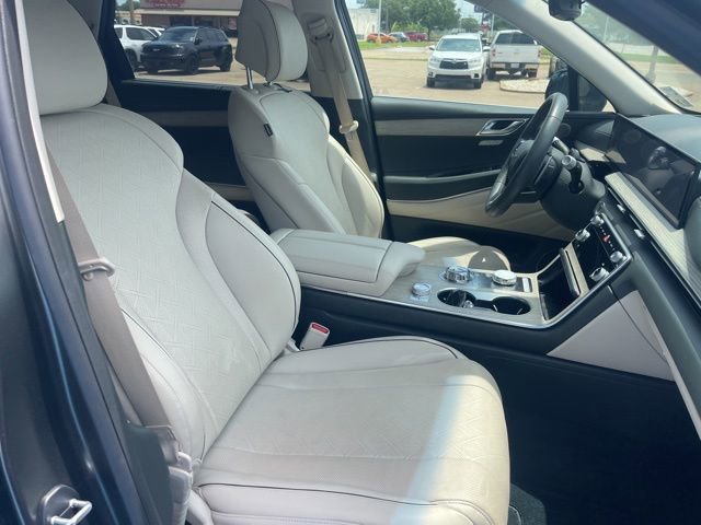 Used 2025 Genesis GV80 2.5T Prestige AWD/4WD image 21