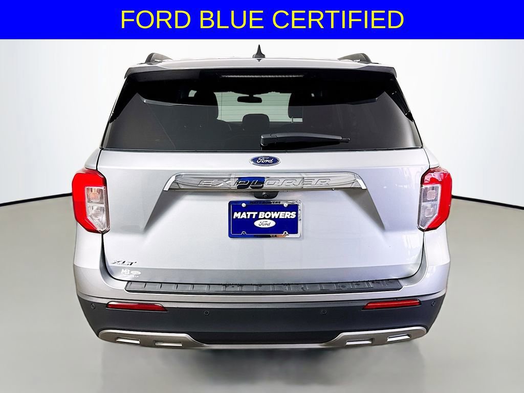 Certified 2023 Ford Explorer XLT w/ Equipment Group 202A image 4