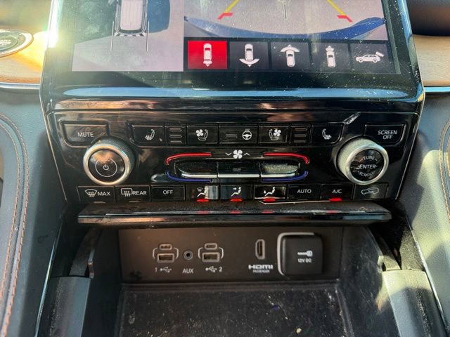 Used 2024 Jeep Grand Cherokee L Summit AWD/4WD image 19