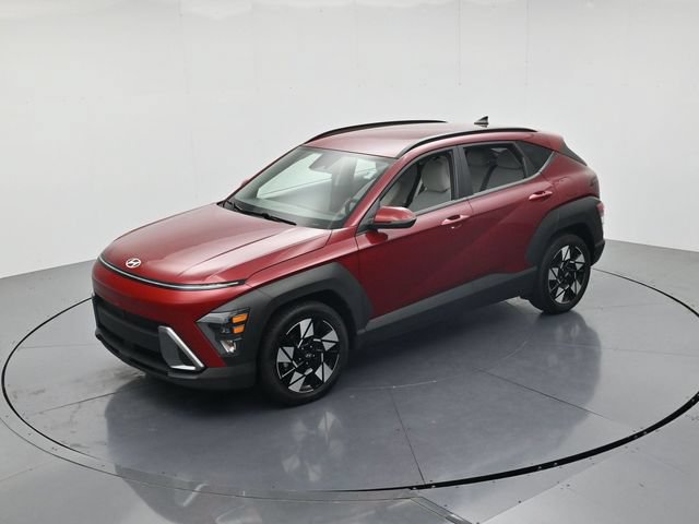 Used 2025 Hyundai Kona SEL FWD image 44