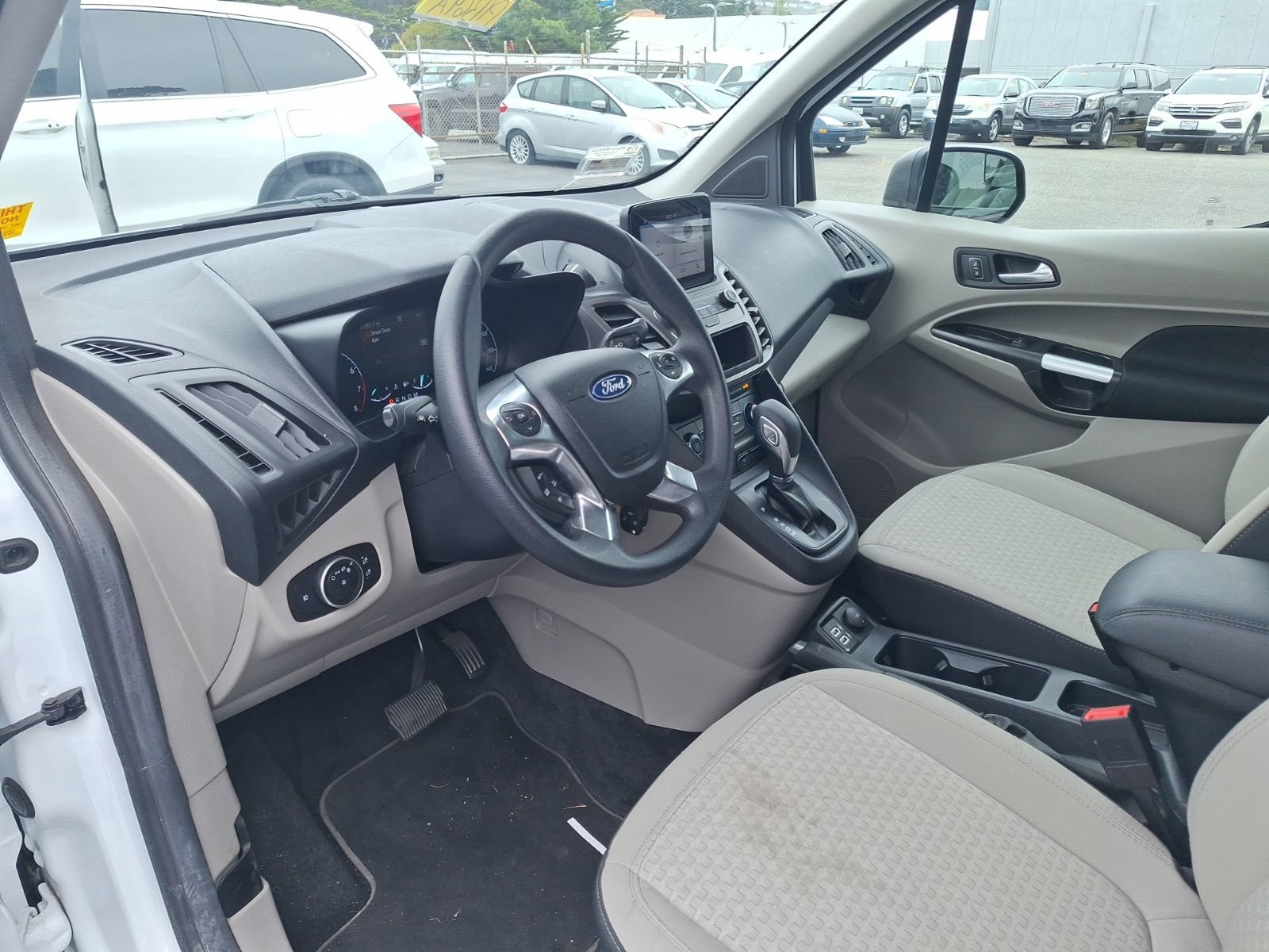 Certified 2020 Ford Transit Connect XLT FWD image 9