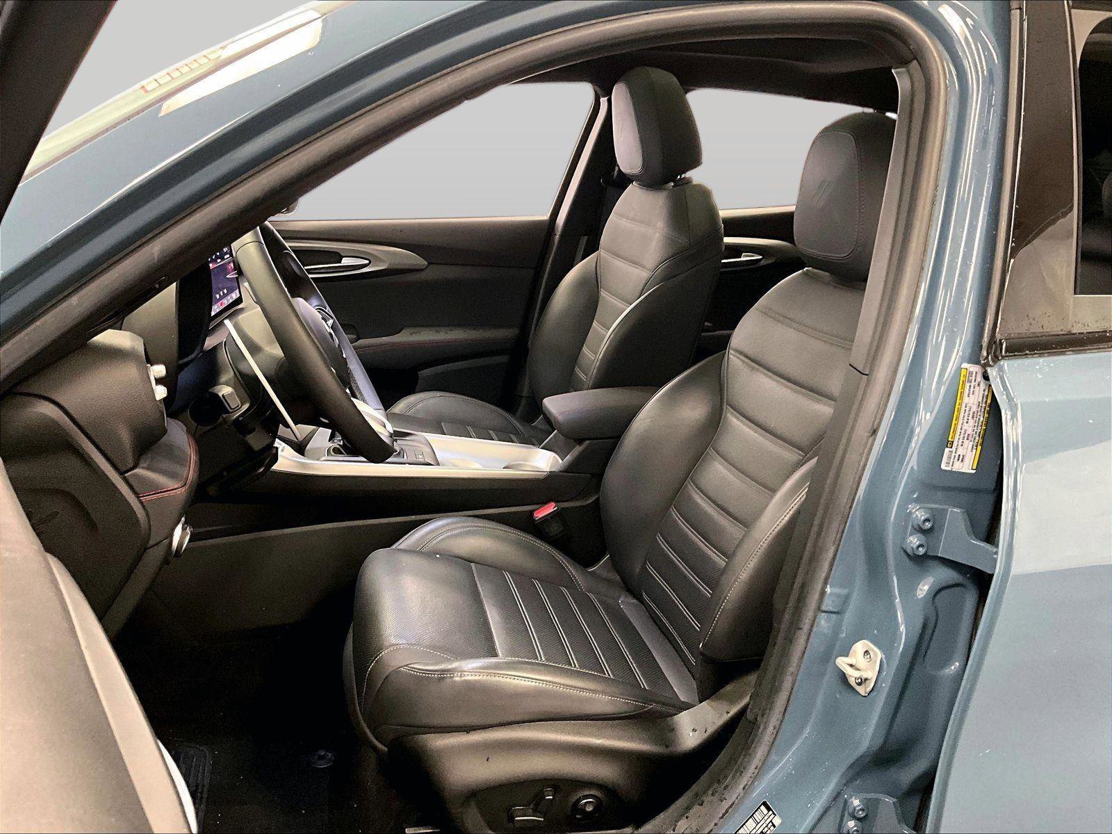 Used 2024 Dodge Hornet R/T Plus w/ R/T Blacktop Package AWD/4WD image 24