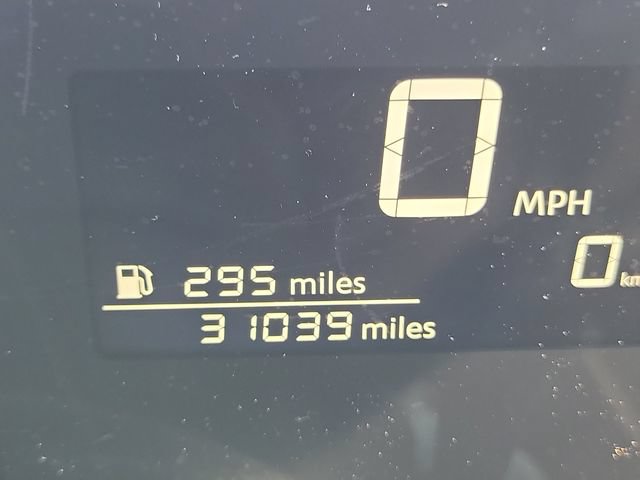 Used 2025 Nissan Kicks SV w/ Charging Package FWD image 30