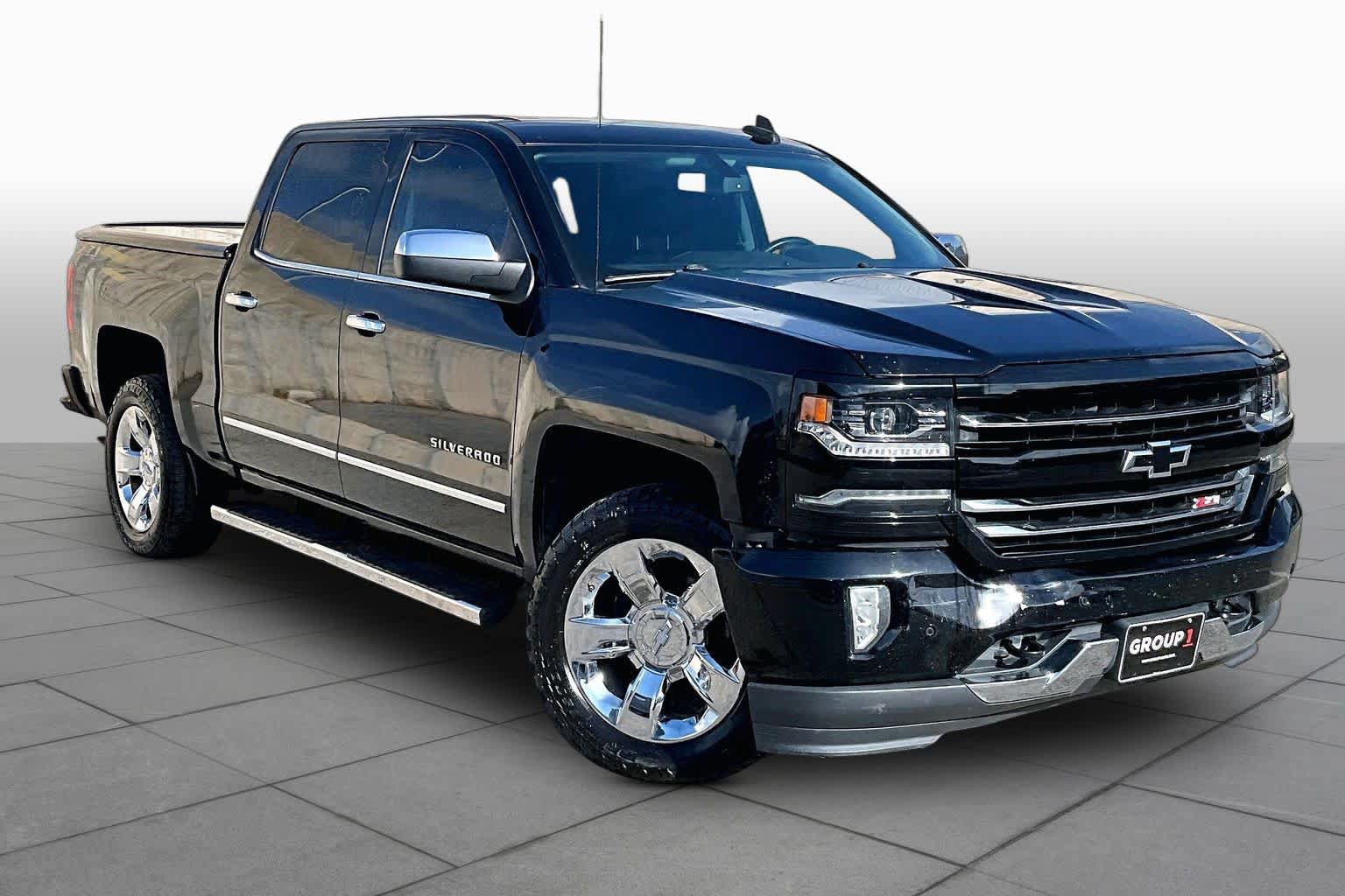 Used 2018 Chevrolet Silverado 1500 LTZ Z71 w/ LTZ Plus Package AWD/4WD image 3
