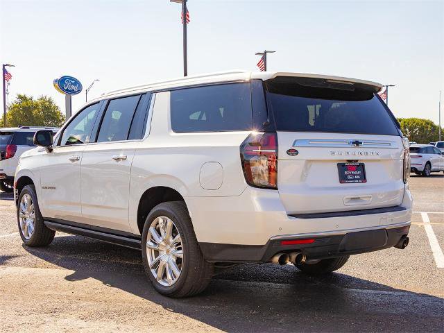 Used 2021 Chevrolet Suburban High Country image 7