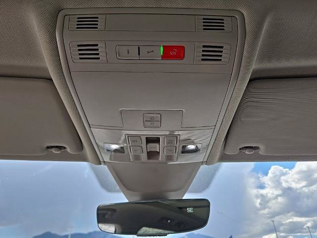 Used 2023 Volkswagen Tiguan SE w/ Panoramic Sunroof Package FWD image 37