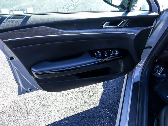 Used 2022 Kia K5 GT-Line AWD/4WD image 23