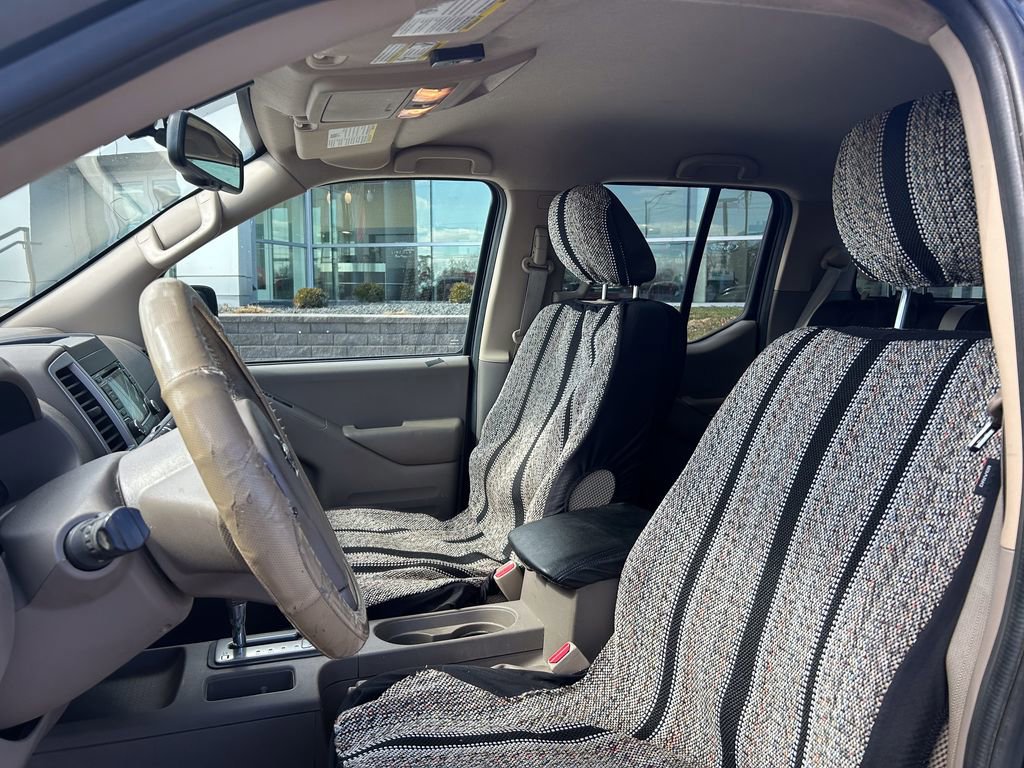 Used 2018 Nissan Frontier SV w/ Value Truck Package image 10