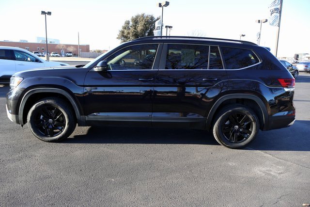 Used 2021 Volkswagen Atlas S image 2