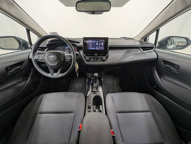 Used 2024 Toyota Corolla LE image 6