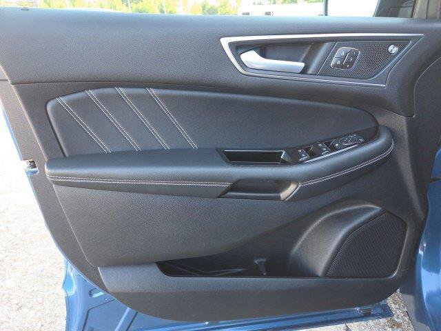 Certified 2019 Ford Edge ST w/ Equipment Group 401A AWD/4WD image 36