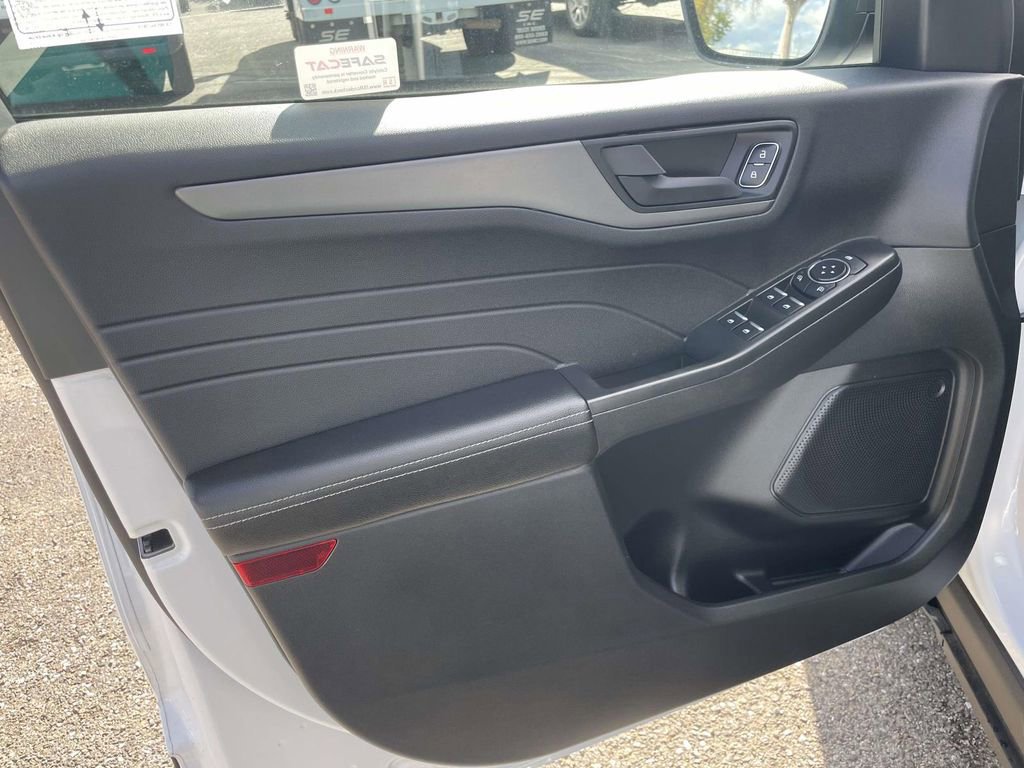 Certified 2025 Ford Escape Active image 18