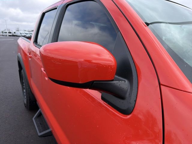 Used 2025 Nissan Frontier PRO-4X w/ Interior Protection Package image 8