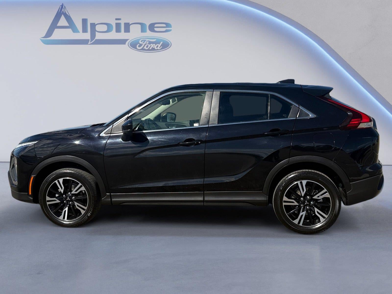Used 2024 Mitsubishi Eclipse Cross AWD image 2