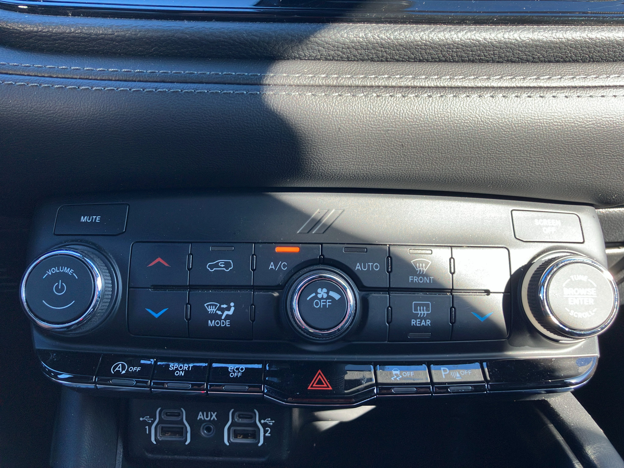 Used 2023 Dodge Durango SXT Launch Edition AWD/4WD image 19