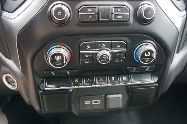 Used 2020 Chevrolet Silverado 1500 LT w/ All-Star Edition image 18