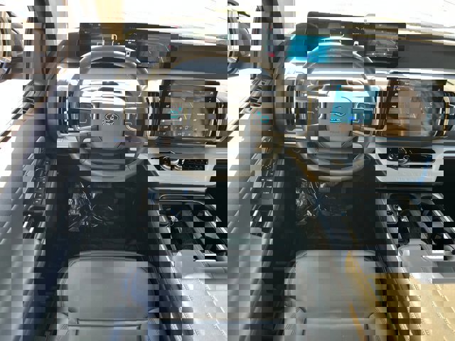 Certified 2025 Ford Expedition Active image 27