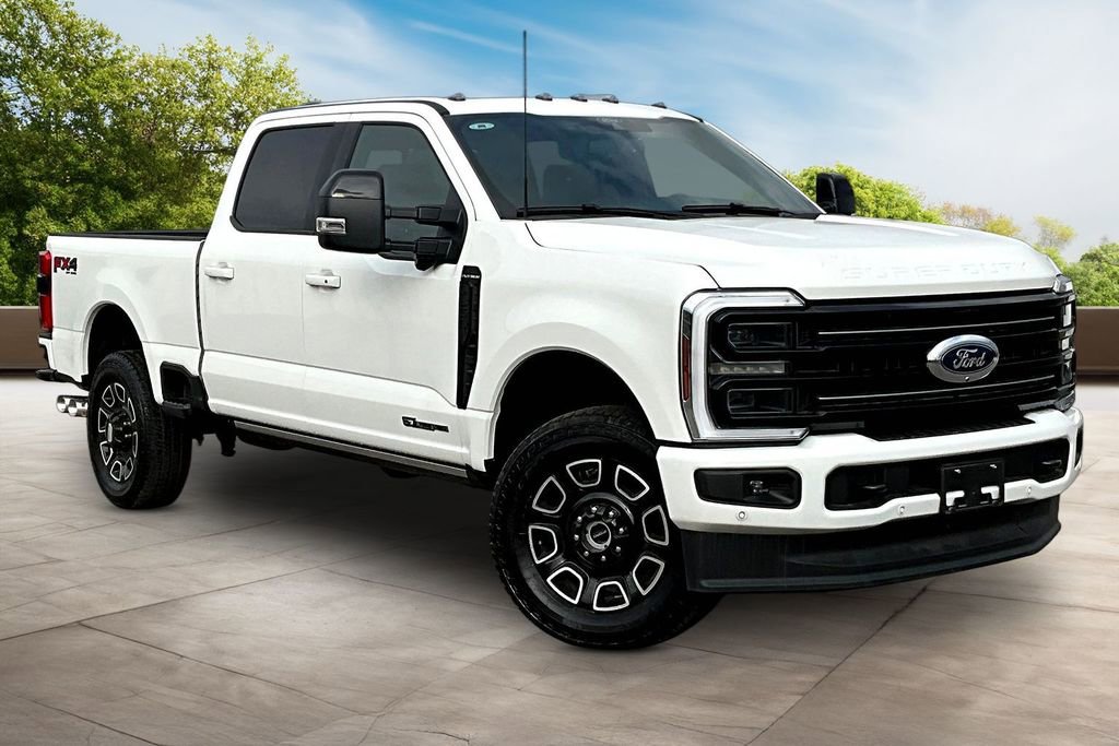 Certified 2025 Ford F350 Platinum w/ FX4 Off-Road Package AWD/4WD image 11