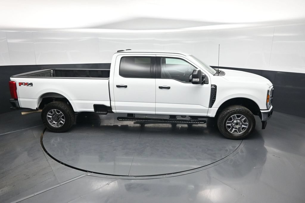 Certified 2025 Ford F350 XLT AWD/4WD image 49